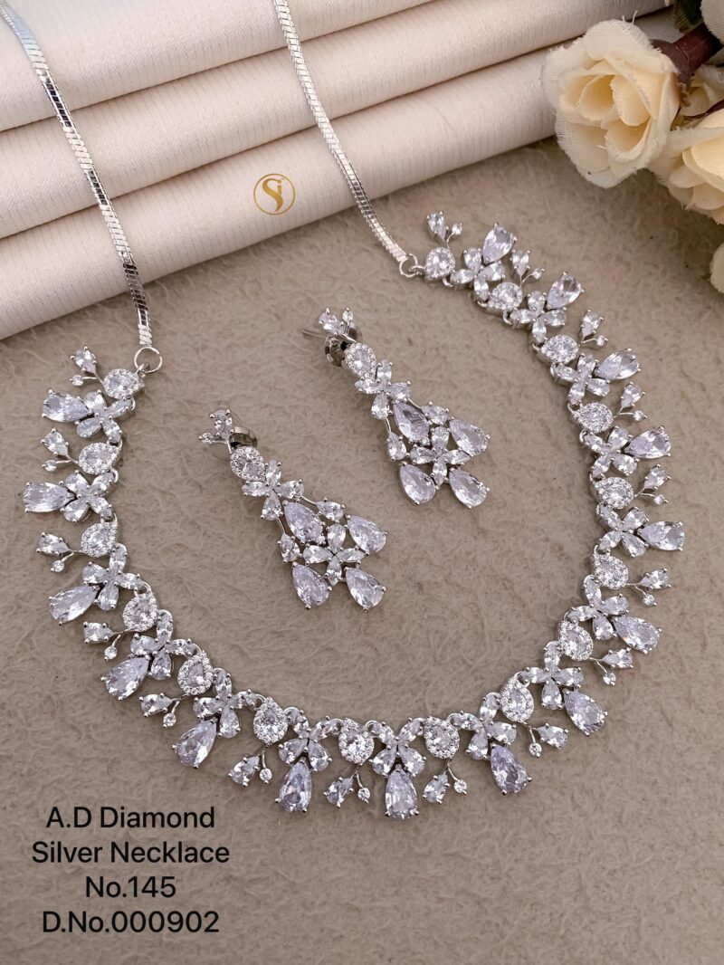 Lustrous Harmony: Two-Tone Diamond Necklace & Earrings Set