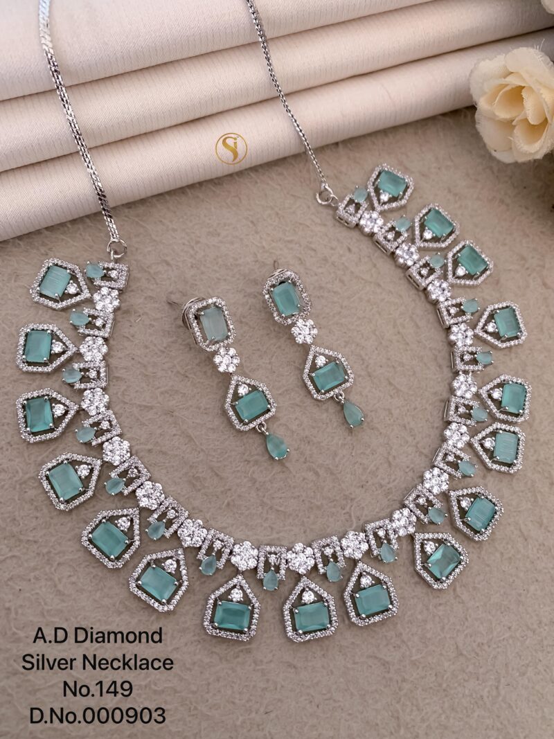 Lush Elegance: Teardrop Emerald & CZ Necklace Set - Image 3